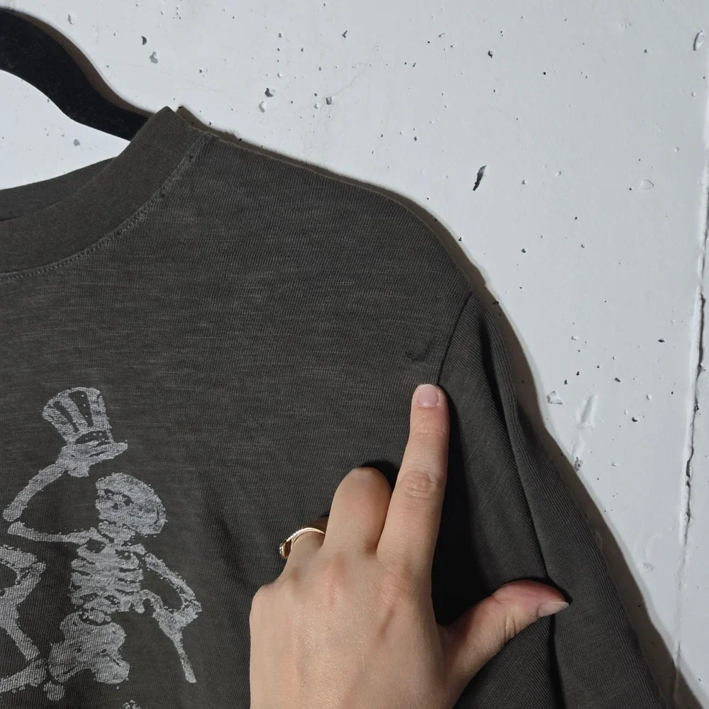 Junk Food Grateful Dead Skeletons Crop Graphic Tee Medium Band Tee Festival Rock - Picture 3 of 10